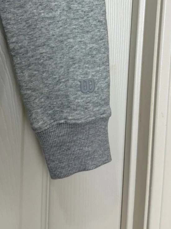 Wilson Gray Pullover Hoodie with Maroon Script Logo size M - Picture 4 of 6